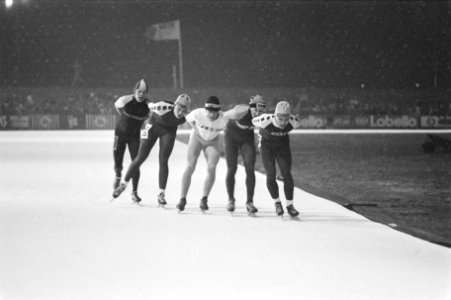 Finale marathon om de KNSB-beker in Alkmaar Jos Pronk , Emiel Hopman , Piet Man, Bestanddeelnr 933-2450