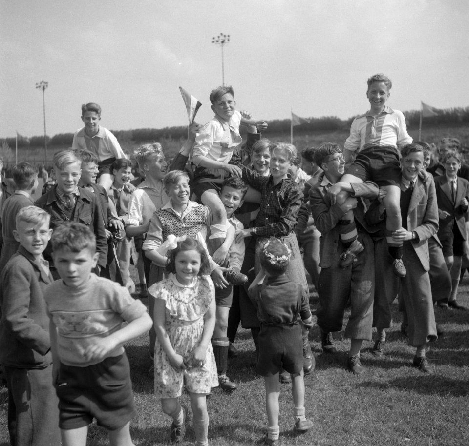 Finale schoolvoetbaltoernooi Amsterdam. St. Ignatiuscollege, Bestanddeelnr 904-5781