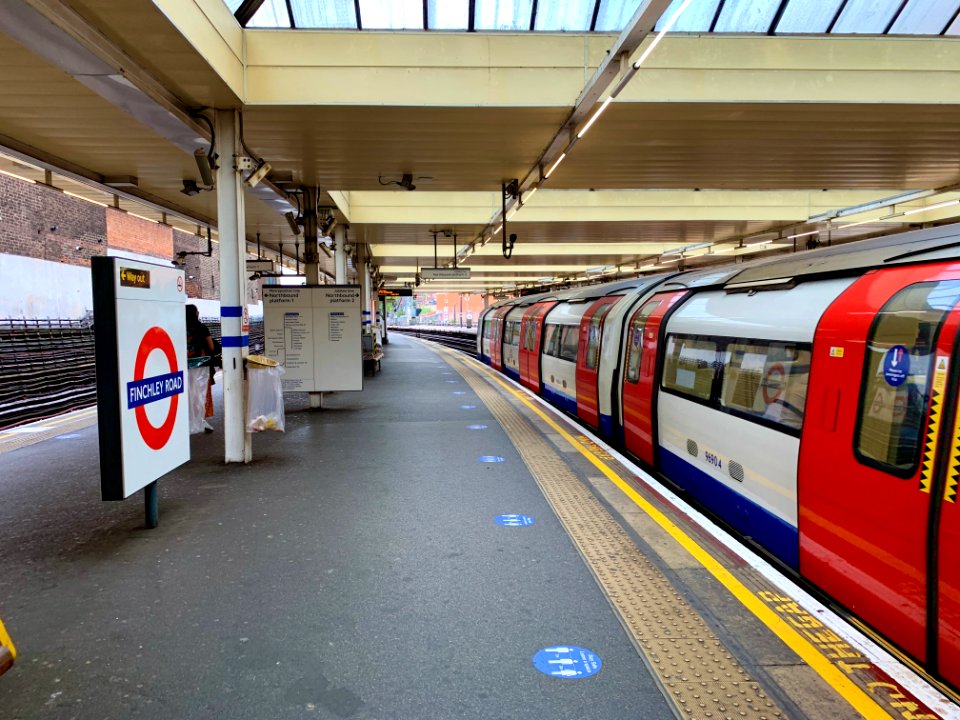 Finchley Road Northbound Platform 2020