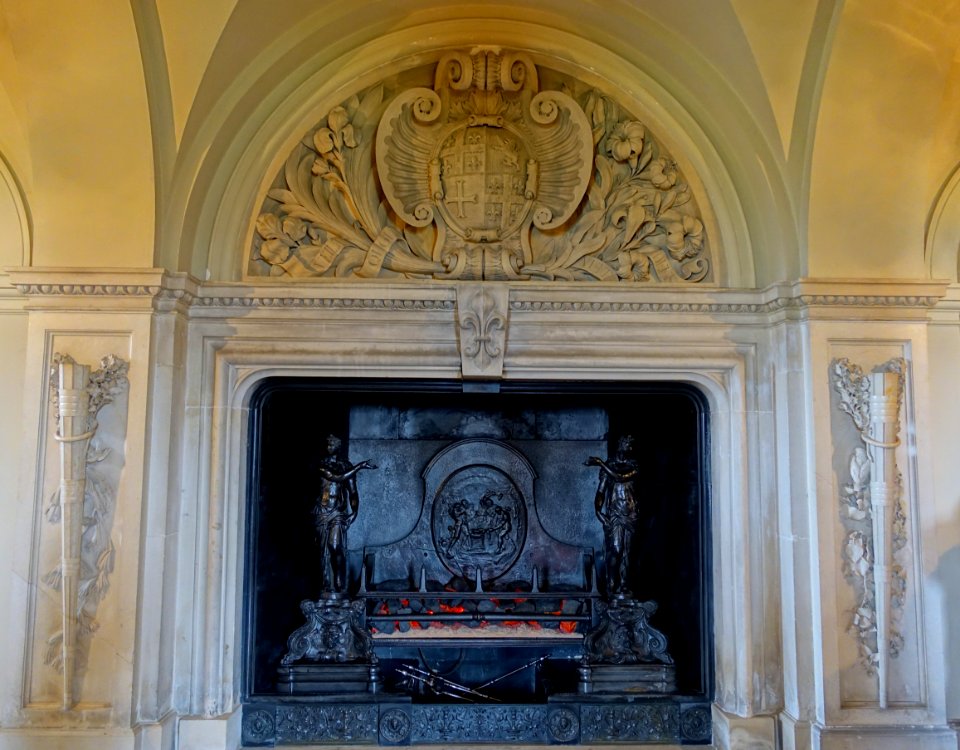 Fireplace with Paduan andirons, surmounted by female figures, attributed to Francesco Segala, 1584-1592, bronze - Kingston Lacy - Dorset, England - DSC03376