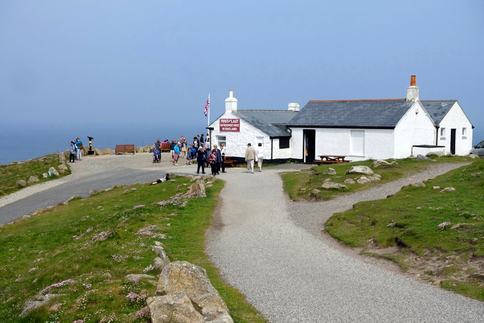 First and Last House - Land's End - Cornwall, England - DSC02074
