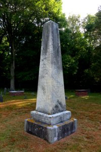 First Settlers of Newton Memorial - East Parish Burying Ground - Newton, MA - DSC07252
