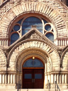 First United Methodist Church, Bloomfield, Pittsburgh, entrance, 2015-03-29, 01