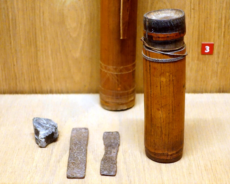Fire-starter set, Chut (Arem) - Vietnam Museum of Ethnology - Hanoi, Vietnam - DSC02644