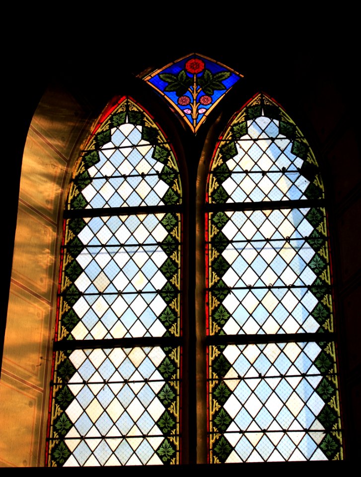 Firesach - Dominikanerkirche - Fenster Dominikuskapelle1