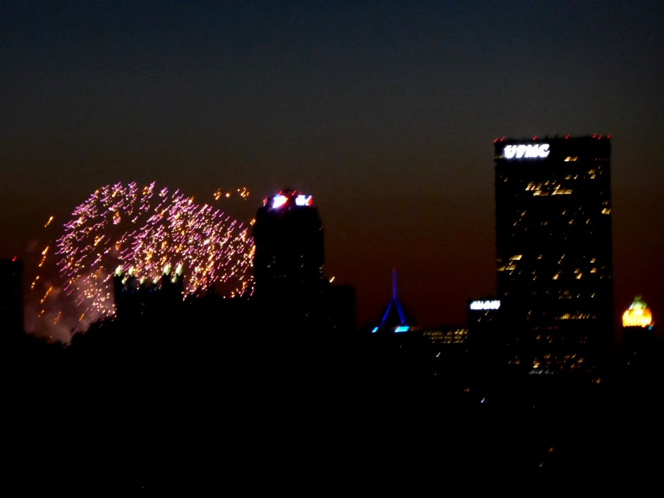 Fireworks-2014-07-04-pittsburgh-07