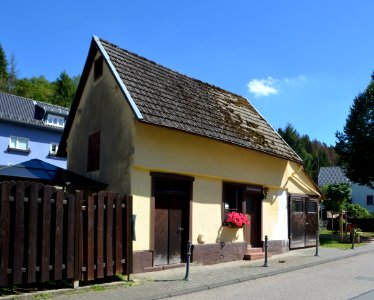 Fischbach, Rheingauer Straße 28 (1)