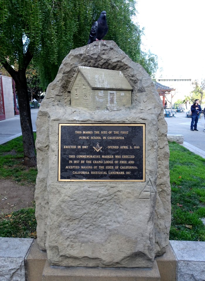 First Public School in California marker, California Historical Landmark 587 - San Francisco, CA - DSC02694