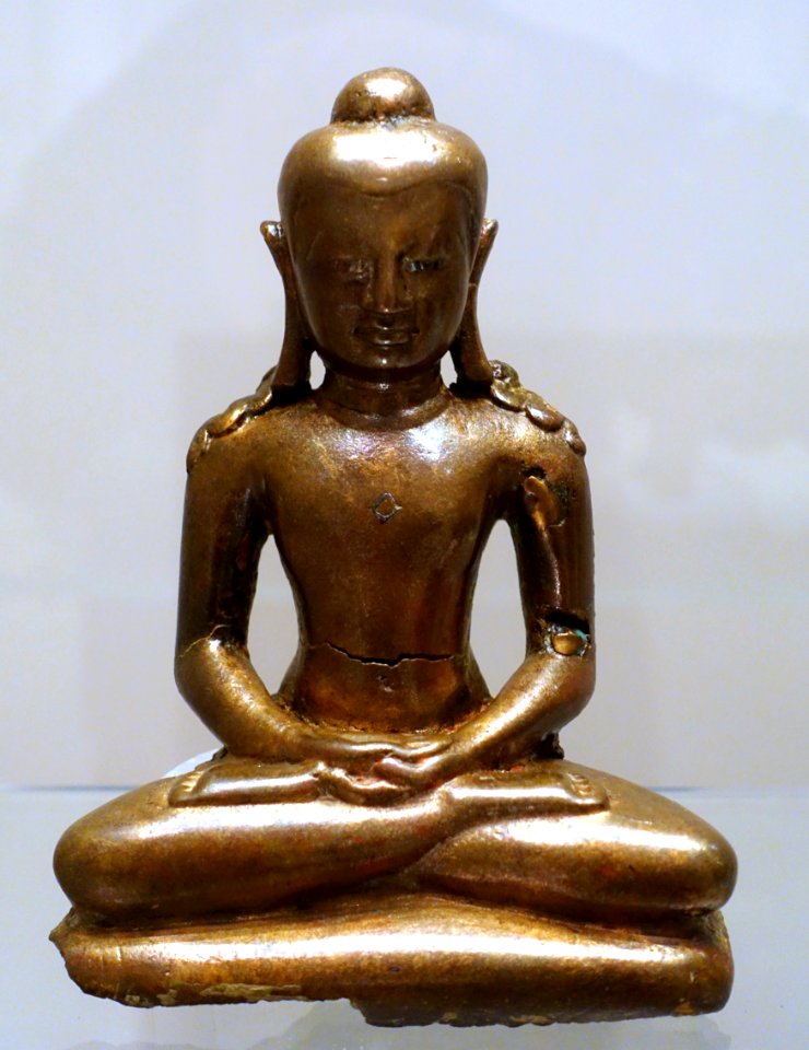 First Tirthankara Rishabhanatha, Western India, Gujarat, 8th century AD, brass with silver inlay - Ethnological Museum, Berlin - DSC01580
