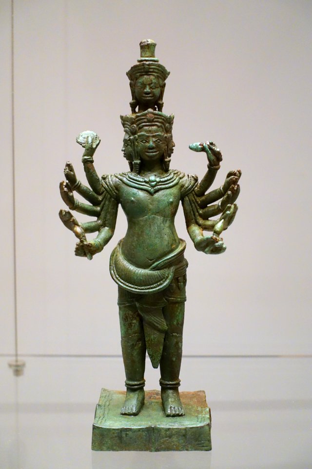 Five-headed Deity, Cambodia, 12th century AD, bronze - Ethnological Museum, Berlin - DSC01943