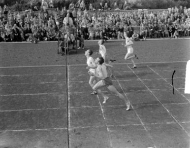 Finish 400 meter, Bestanddeelnr 904-1643