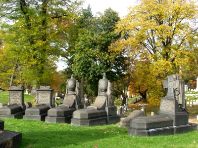 Fitzsimmons-Morrison Plot, Allegheny Cemetery, 2015-10-27, 05
