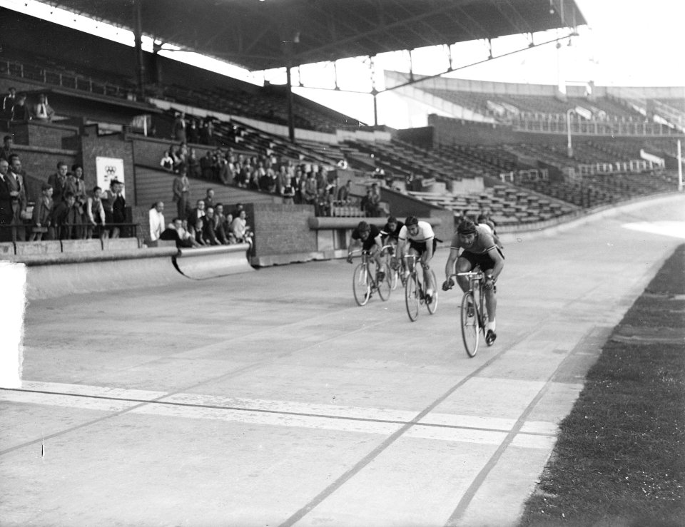 Finish 50 km Olympisch Stadion, Bestanddeelnr 903-4596