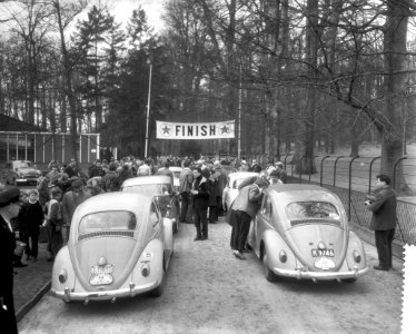 Finish derde etappe van de Caltex Economy Test in park Sonsbeek te Arnhem, overz, Bestanddeelnr 910-2274