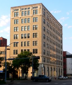First National Bank bldg (Lincoln, Nebraska) from NW 1