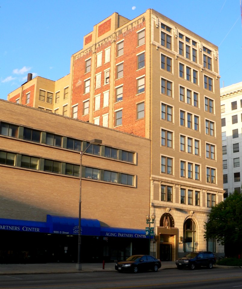 First National Bank bldg (Lincoln, Nebraska) from NE 2