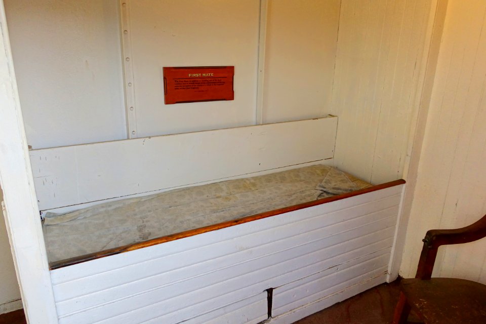 First Mate's cabin - Hercules - Hyde Street Pier - San Francisco, CA DSC02279