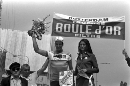 Finish eerste etappe Tour de France , Scheveningen naar Rotterdam, huldiging Tei, Bestanddeelnr 926-5196
