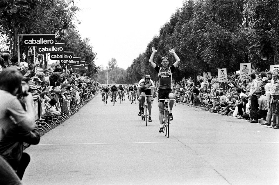 Finish van winnaar Leo van Vliet, Bestanddeelnr 930-3854