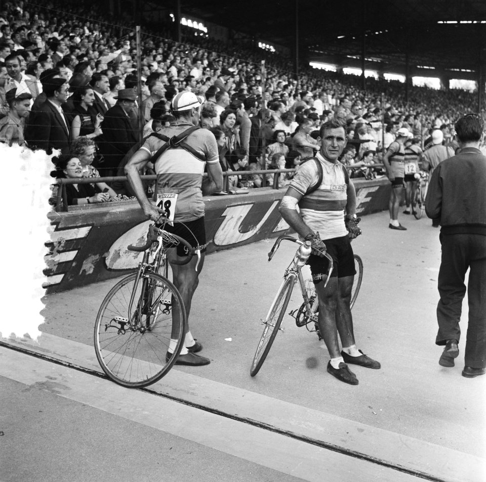 Finish Parijs. Wim van Est, Bestanddeelnr 905-2284