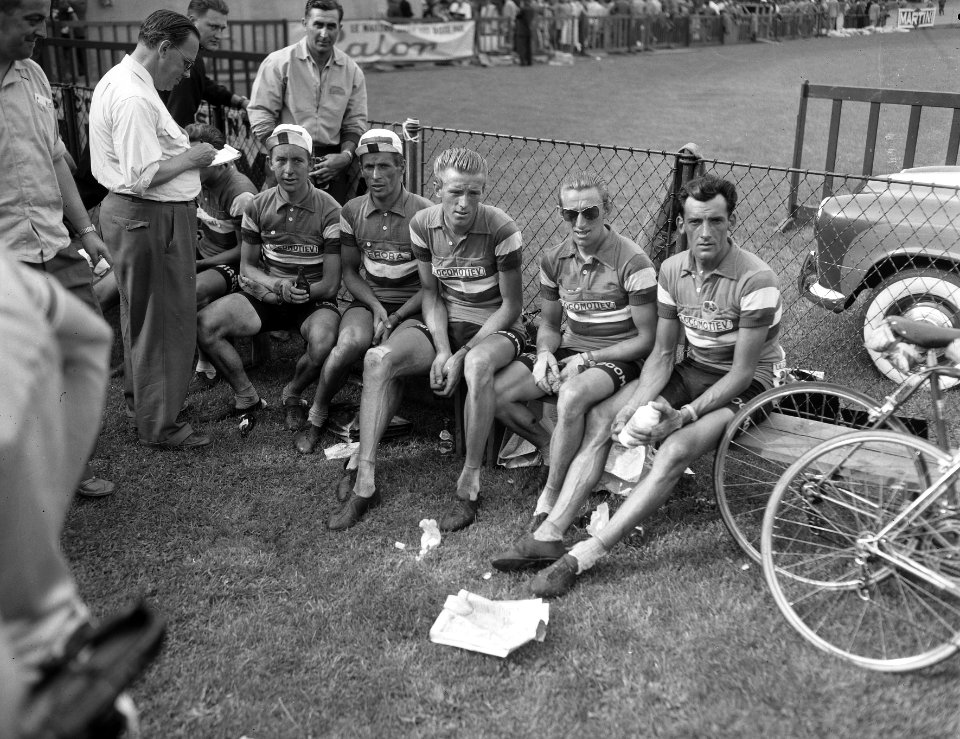 Finish Tour de France . Nederlandse ploeg, Bestanddeelnr 907-9149