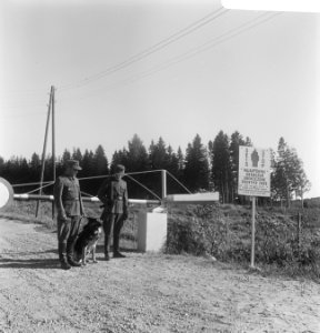 Fins-Russische grens bij Imatra met soldaten, Bestanddeelnr 920-4771