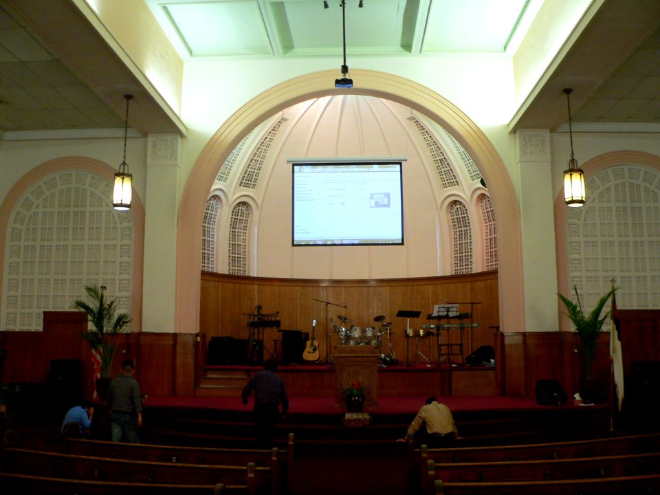 First Congl Sioux City main hall 2