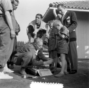 Fins jongetje stiekem in Olympisch trainingskamp, Bestanddeelnr 905-2178