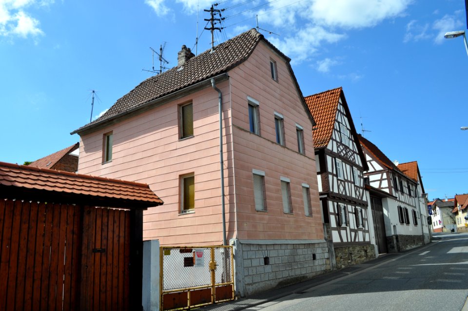Fischbach, Langstraße 37-41