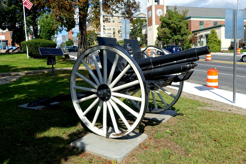Field Artillery - G.A.R. Park - Haverhill, Massachusetts - DSC06368