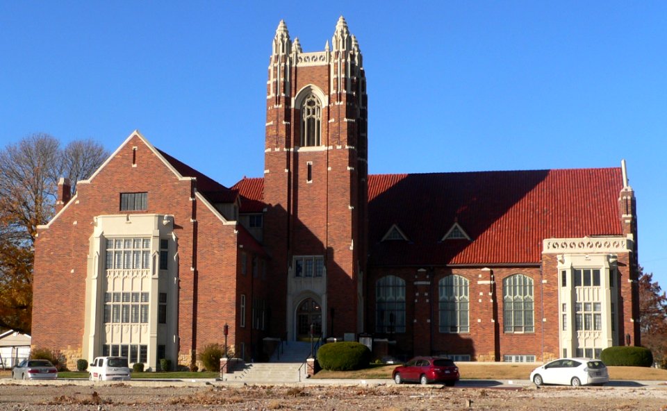 First Presbyterian, Fort Scott, from S 2