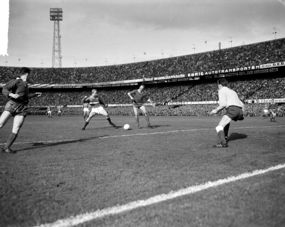 Feyenoord tegen PSV 4-2 Spelmoment, Bestanddeelnr 915-6248