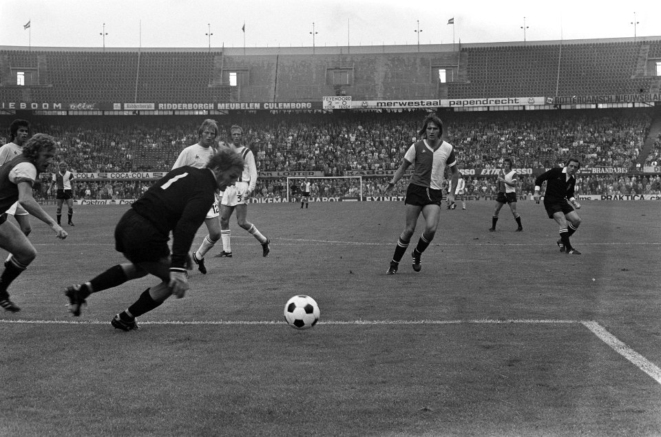 Feyenoord tegen Haarlem 4-1, spelmomenten, Bestanddeelnr 926-6530