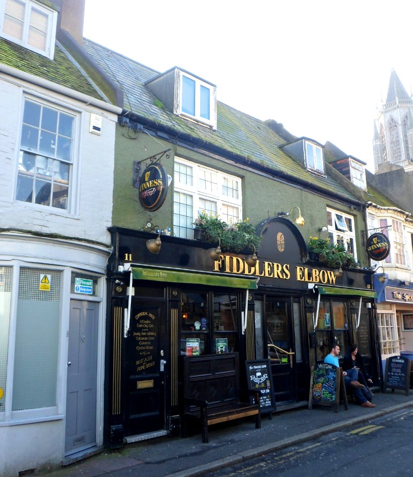 Fiddlers Elbow pub, 11–12 Boyce's Street, The Lanes, Brighton (March 2014)