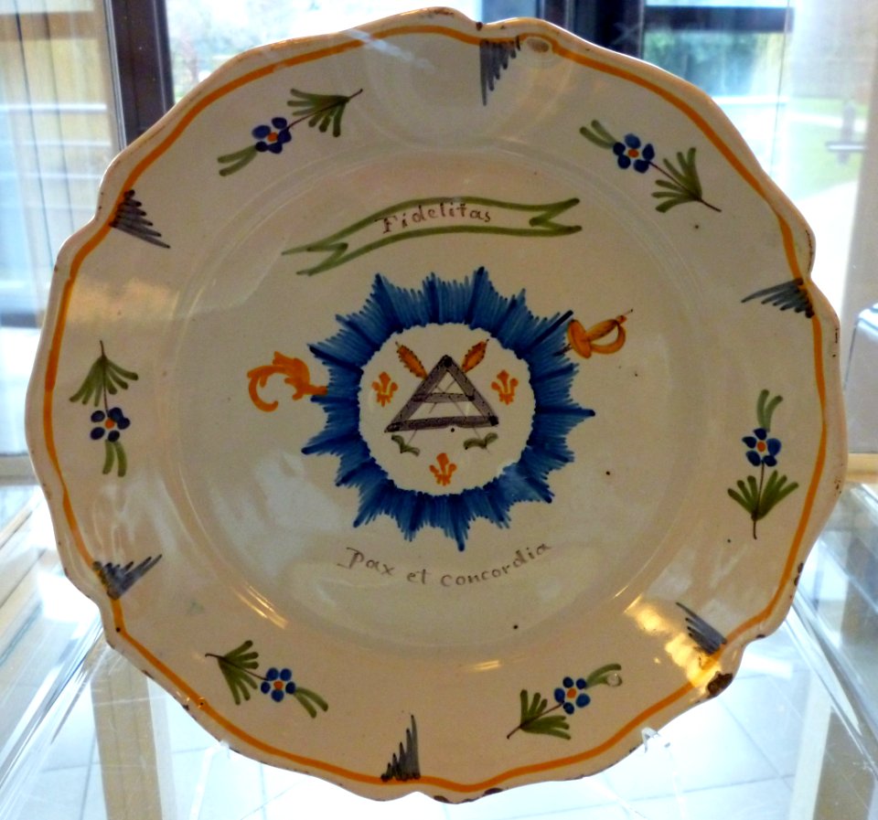 Fidelitas assiette