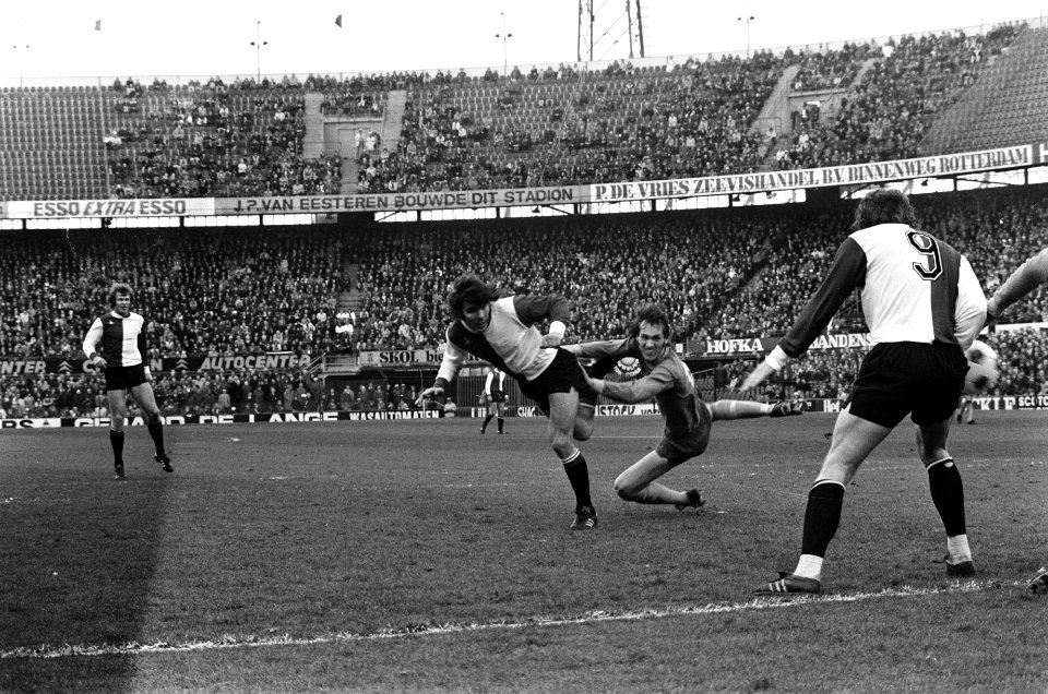 Feyenoord tegen FC Den Haag 3-0, Willem van Hanegem scoort tweede doelpunt, Bestanddeelnr 927-8078