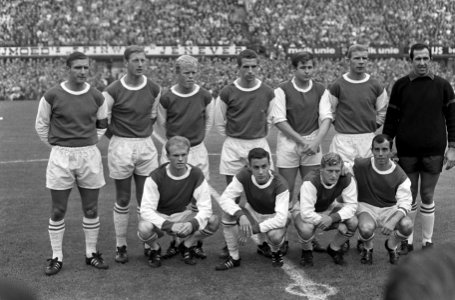 Feyenoord tegen Ajax 1-0. Elftal Feyenoord, Bestanddeelnr 920-6727