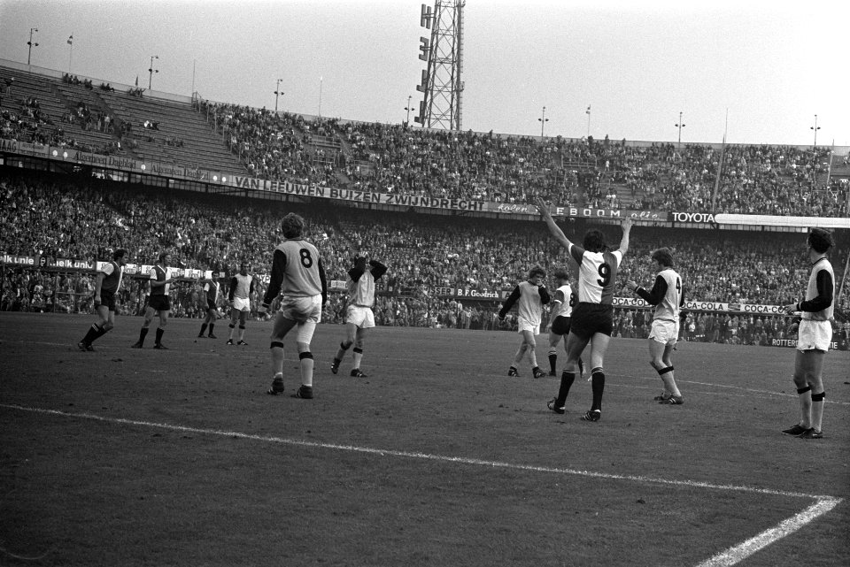 Feyenoord tegen Vitesse 4-0 Goal van Feyenoord, Bestanddeelnr 924-9762
