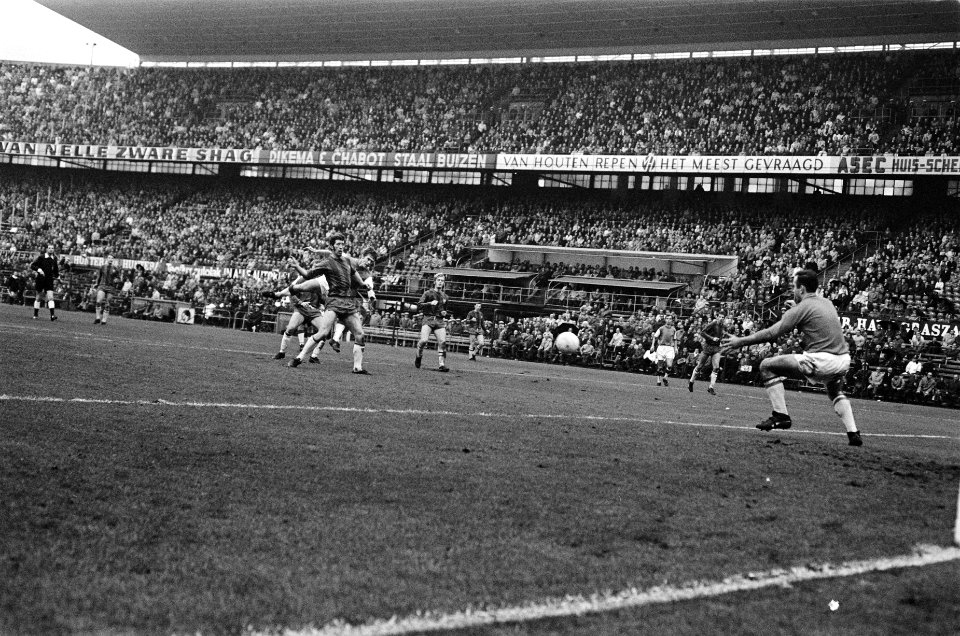 Feyenoord tegen Haarlem 4-0., Bestanddeelnr 922-9789