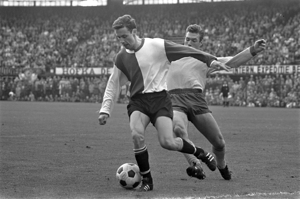 Feyenoord tegen Sittardia 5-1. Nummer 31 Kindvall (F) in aktie, Bestanddeelnr 921-3202