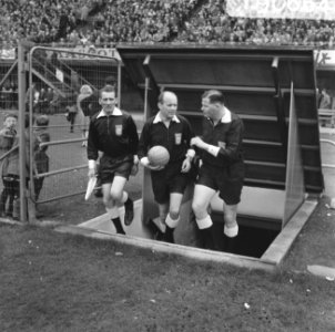 Feyenoord tegen Willem II , scheidsrechter, Bestanddeelnr 919-0664