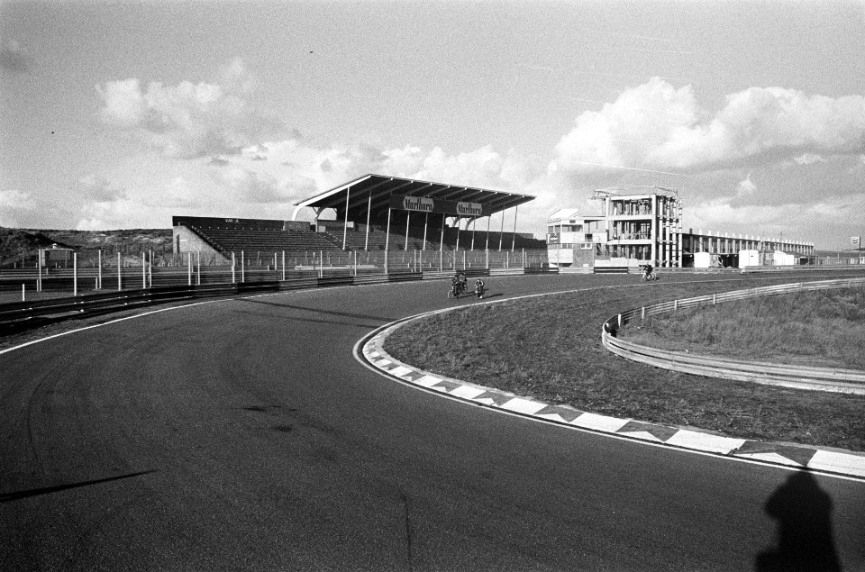 Fietsen op het circuit van Zandvoort, Bestanddeelnr 926-8501