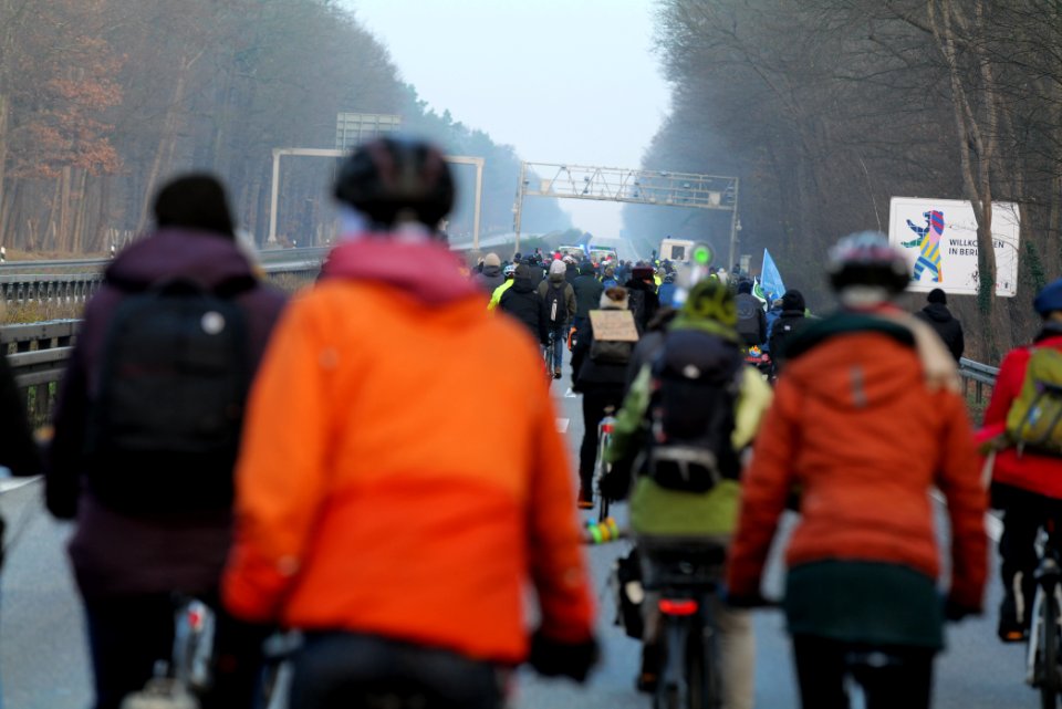 Fife years Paris agreement bicycle demonstration Berlin 2020-12-12 102