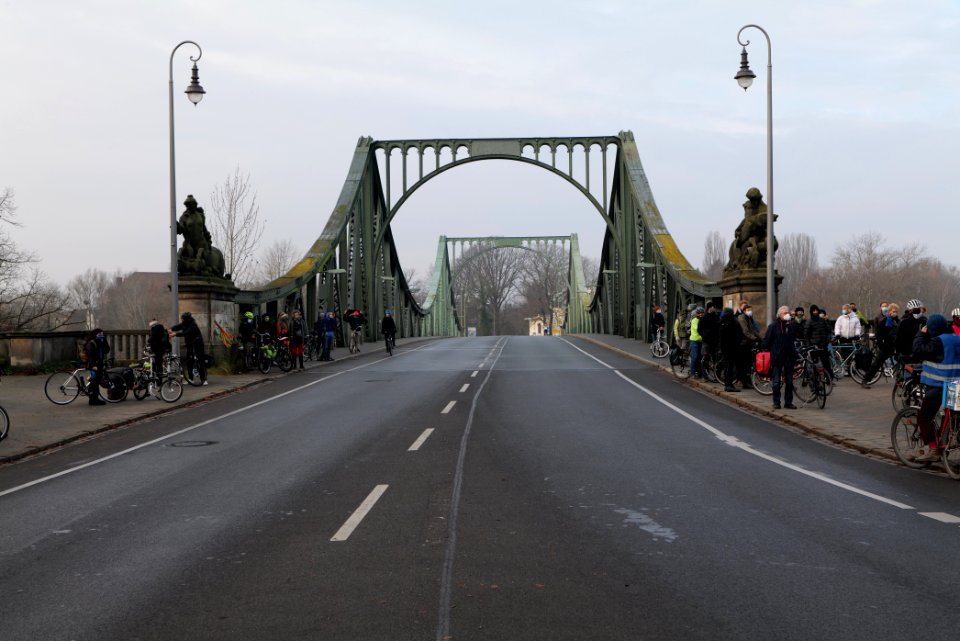 Fife years Paris agreement bicycle demonstration Berlin 2020-12-12 03