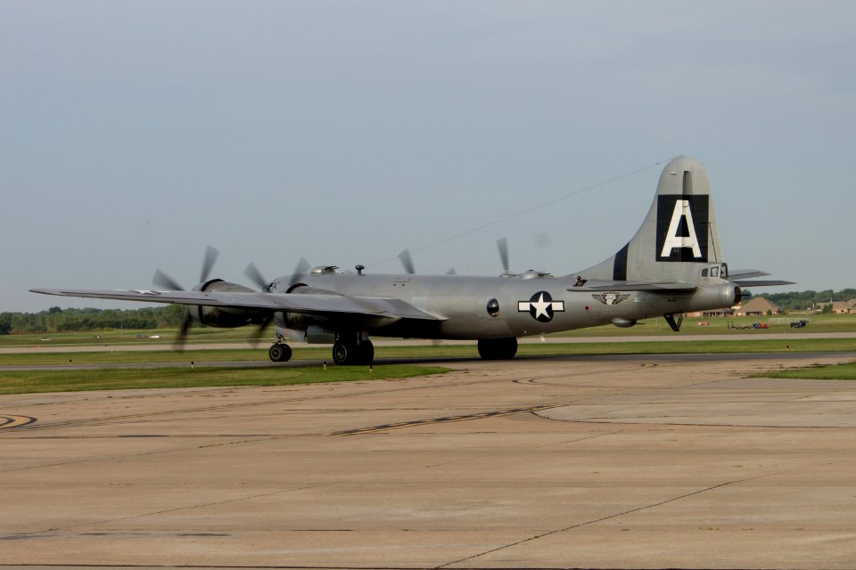 Fifi Wiley Post Airport 01