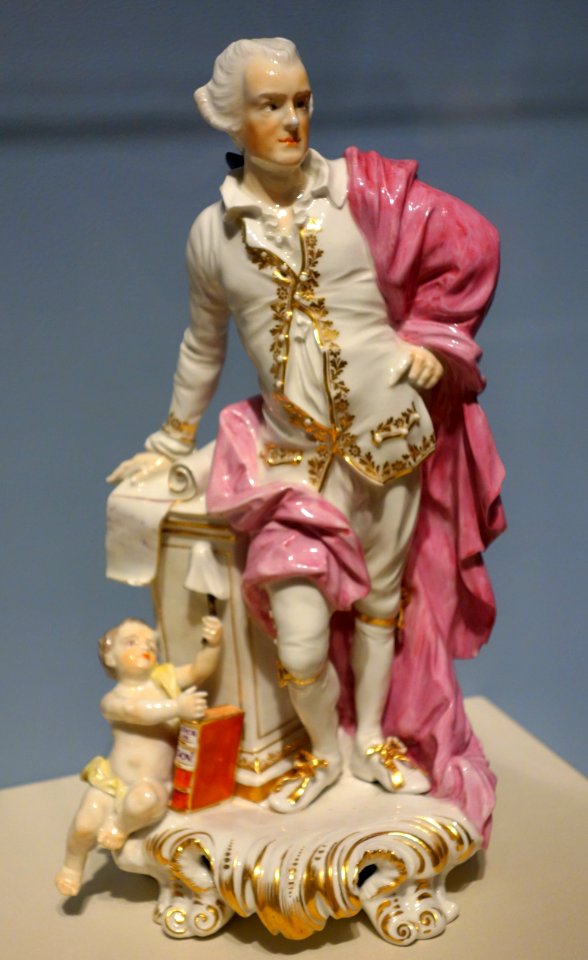 Figure of John Wilkes, Derby Porcelain Works, c. 1765, porcelain - Cincinnati Art Museum - DSC04409