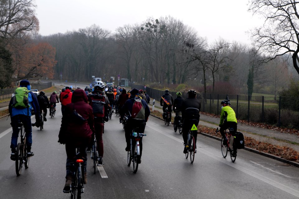 Fife years Paris agreement bicycle demonstration Berlin 2020-12-12 09