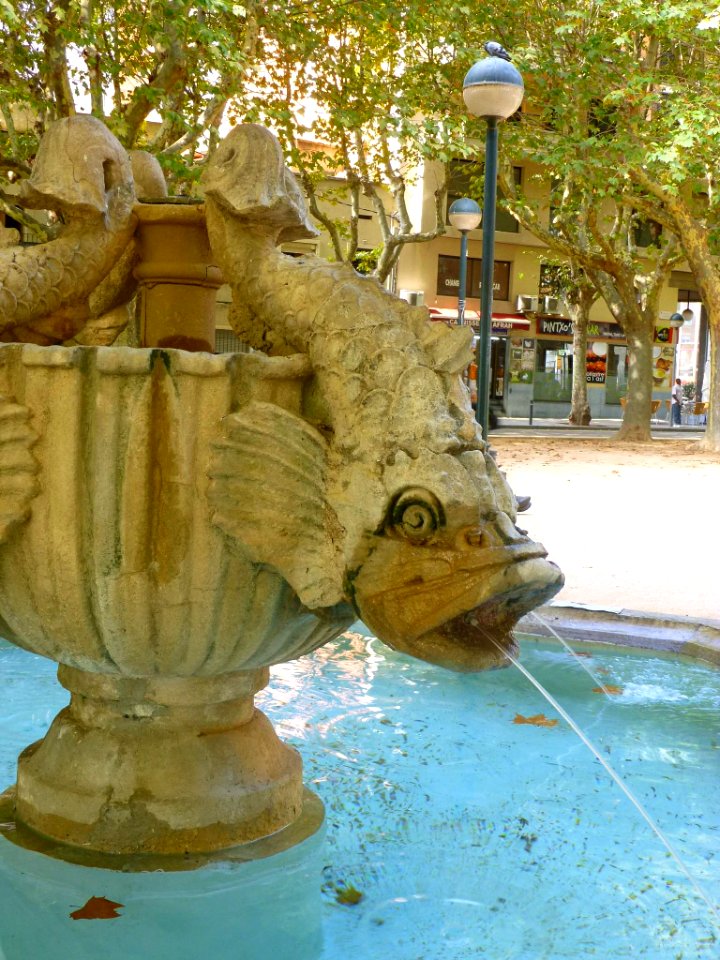 Figueres - Plaza de la Estació 2
