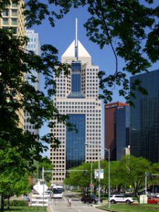 Fifth Avenue Place, Pittsburgh, 2015-05-10, 01