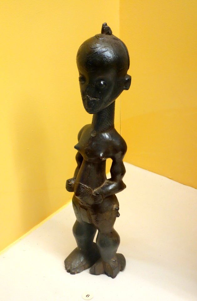 Figurine for fertility in the bwanga bwa cibola cult - Lulua - Royal Museum for Central Africa - DSC06287